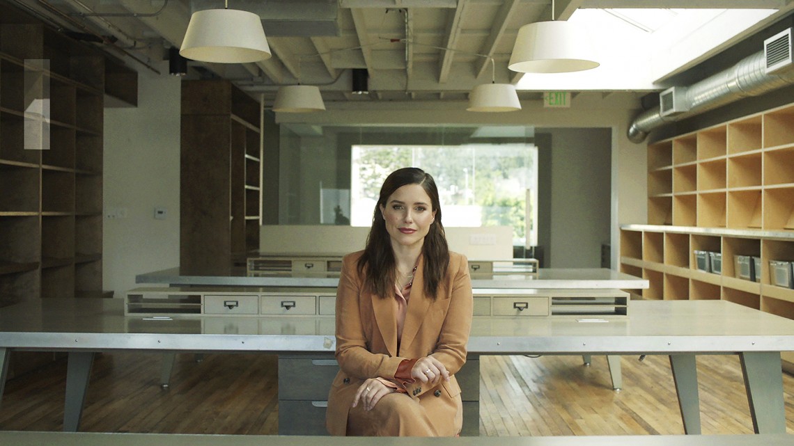 Wonke_Anthony_The Man Who Walked Around The World_Still_4