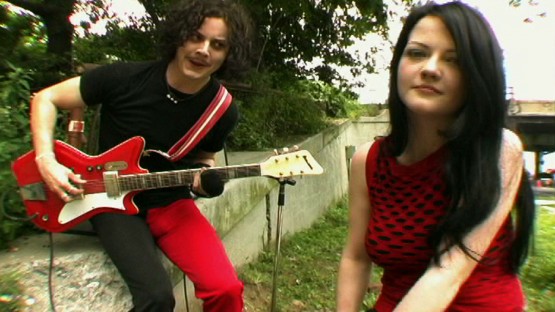 Gondry_Michel_The White Stripes_The Hardest button to button