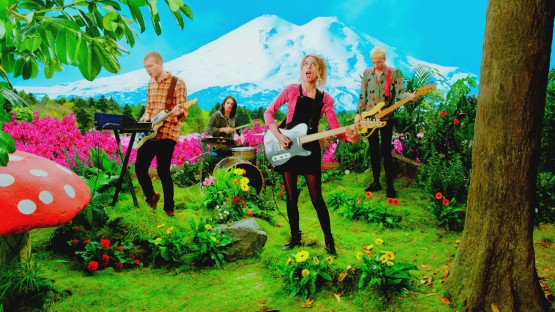 Youth Hymns__Wolf Alice_Freazy