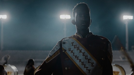 Skinny__Zaxby's_March to the beat of your own heart-2